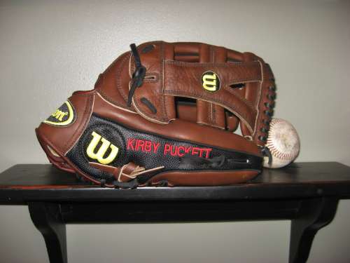 Kirby Puckett Wilson A2000 KP92Y Side